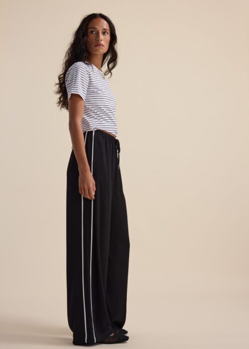 The Elevated Jogger