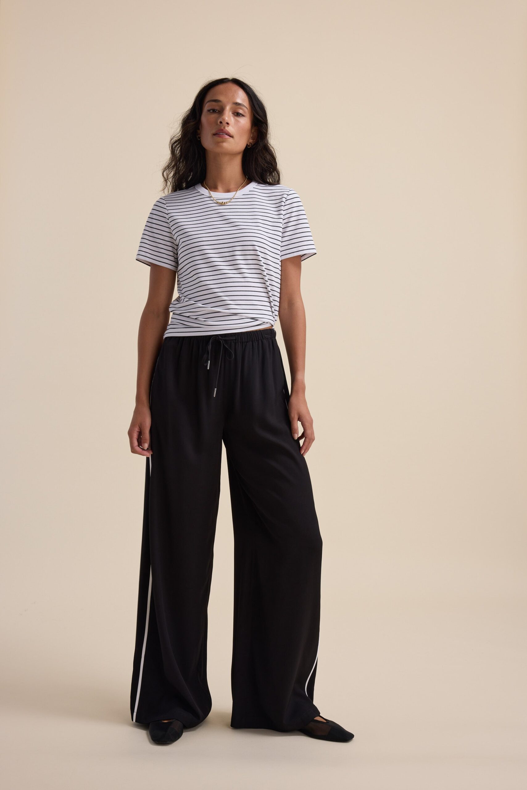 The Elevated Jogger - Image 3